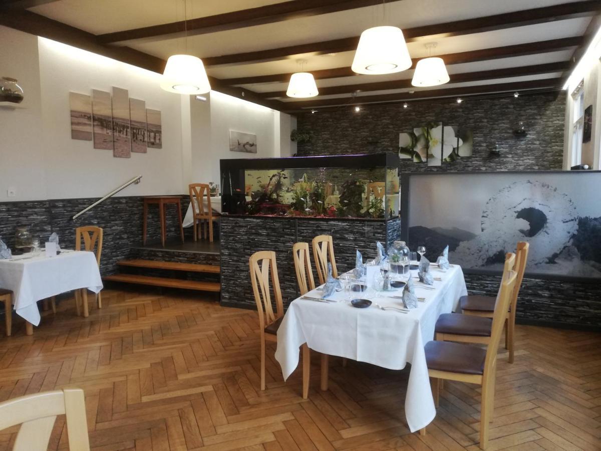 Hotel Restaurant Le Moschenross 탄 외부 사진